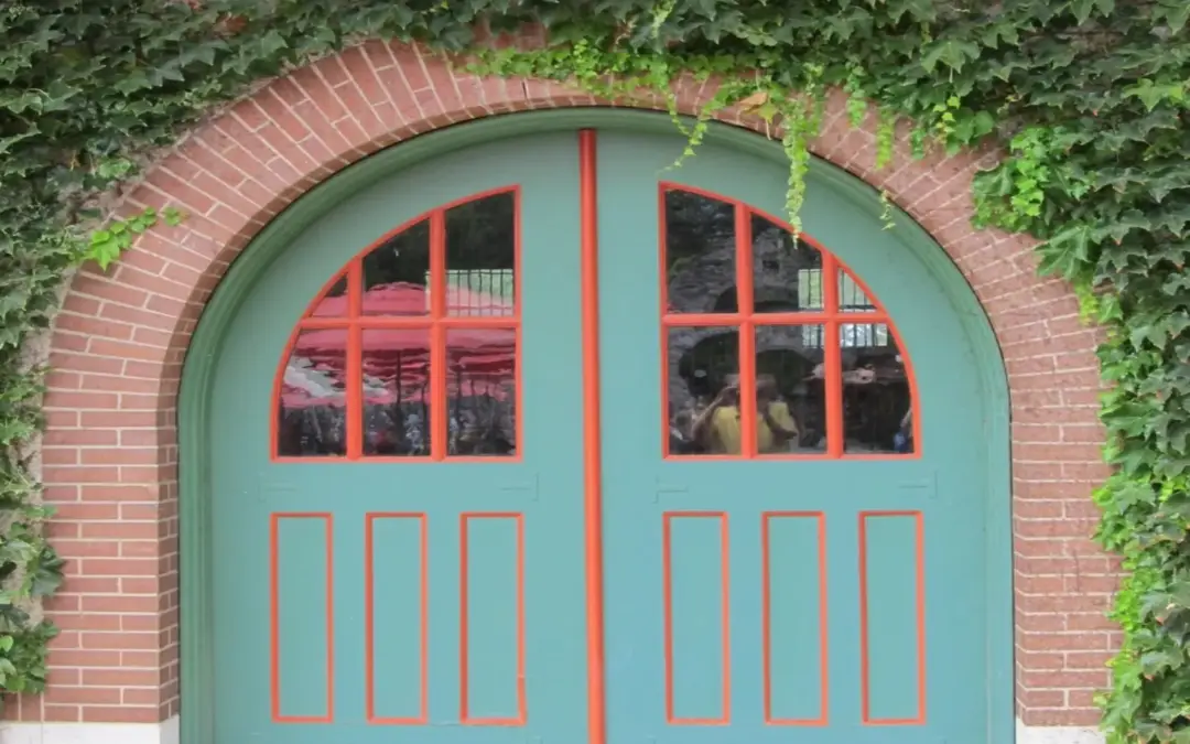 Custom Carved Wooden Doors